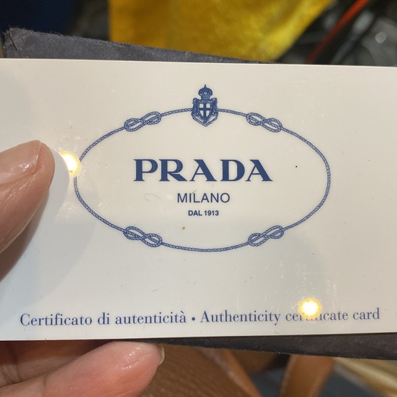 PRADA
Sold‼️ on another site donot purchase Vitello Daino Leather Tote crossbody - Picture 16 of 16